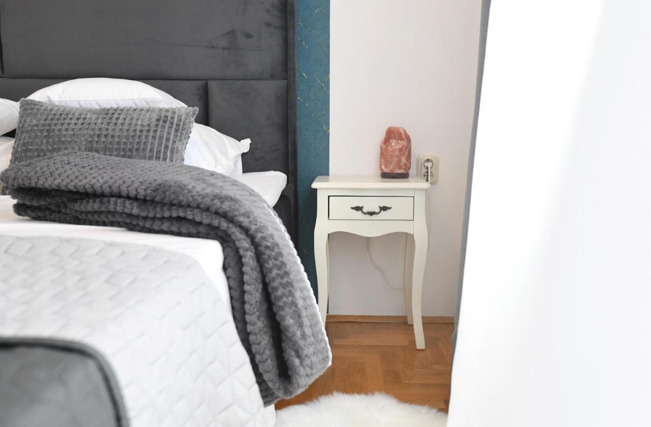 Apartment Linda ザダル エクステリア 写真